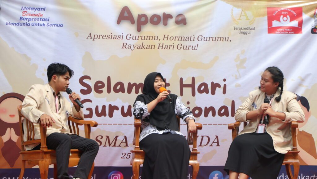 KESERUAN PERAYAAN HARI GURU YANG KE-30 DI SMA YAPPENDA